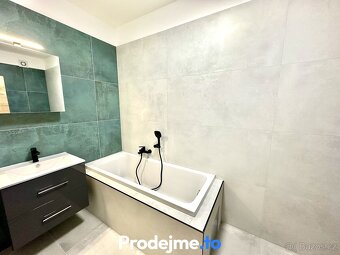 Prodej rodinného domu 3+kk, 81m2 - Hevlín, ev.č. 100030 - 16