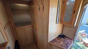 Obytný karavan LMC. Rv.87. Nová STK - 16