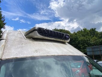Ford Transit 350L 2.2TDCI 81kW chlaďák Carrier odpočet DPH - 16