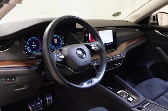 Škoda Octavia, 2.0TDI,SCOUT,4X4,ČR,DPH,TAŽNÉ - 16