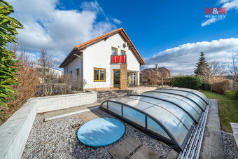 Prodej rodinného domu, 194 m², Hostivice, ul. Kutnauerova - 16