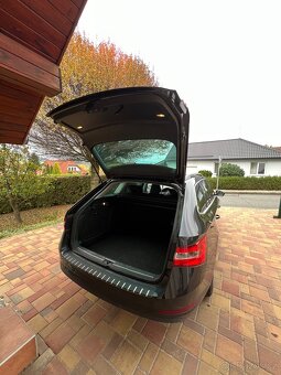 ŠKODA Superb 2.0 TDI 4x4 Ambition, 2019, TOP výbava - 16