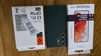 Prodám Samsung Galaxy S23 Ultra 12/512MB, ještě rok v záruce - 16