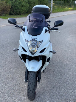 Suzuki GSX 1250 FA - 16