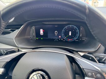 Škoda Octavia 4 iV 1.4 TSI 150kW DSG Full LED ACC Navi DCC - 16