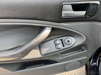 Ford C-Max 1.6i Ghia - 16