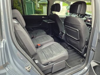 VW Touran • 2.0TDi 110kw DSG • 2021 • 7.míst • Tažné • ACC • - 16