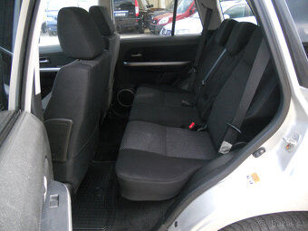Suzuki Grand Vitara 2.0VVT-i 103Kw 4x4 - 16