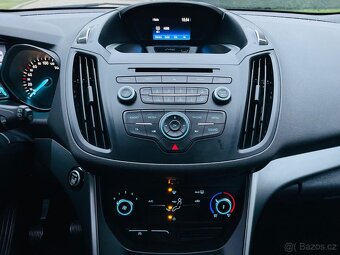 Ford Kuga 2.0TDCi 110KW MANUÁL FACELIFT SENZORY 2WD TOP STAV - 16