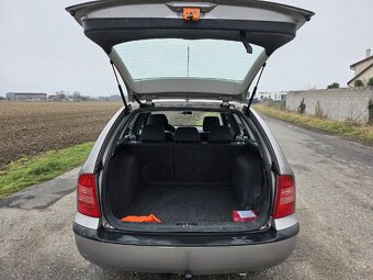 Škoda Octavia TOUR 12/2010 ČR TOP - 16