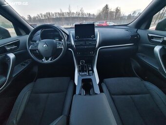 Prodám Mitsubishi Eclips Cross PHVE - 16