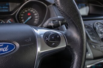 Ford Focus 1.0 EcoBoost 125k Titanium /aj na splátky/ - 16