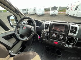 Obytné auto Pilote 2018, markýza, Truma, držák kol - 16