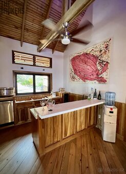 New Latitude, Calabash Bight - 16