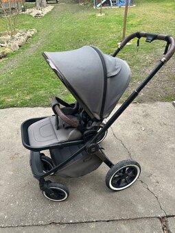 Kočárek moon resea S edition + - 16