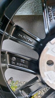 Alu kola originál 5x100 r15 vw Polo letní pneu - 16
