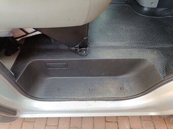Opel vivaro - 16