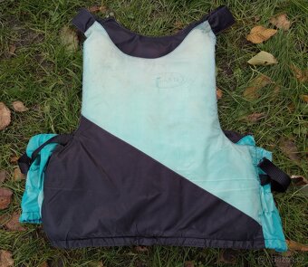 Vesty - různé velikosti (S-XL); Hiko,Hodonský,Vega,Tribord - 16