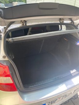 BMW e87. 120d - 16