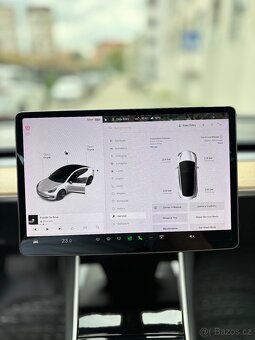 Tesla Model 3 Long Range - 16