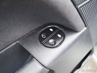 2006 Ford Fiesta 1.3i - 16