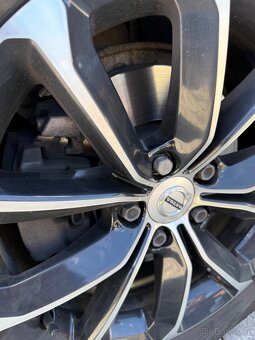 Volvo V60,  2.0 D4 140 kW, koupeno v CZ, 1.majitel, odp.DPH - 16