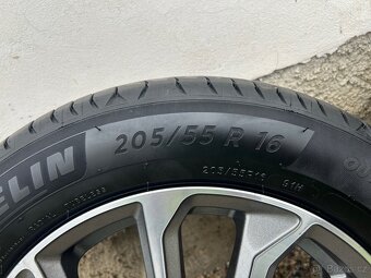 Prodám letní komplet Dezent - 16