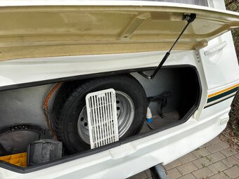 Karavan obytný přívěs SWIFT 490/2, do 1200kg - 16