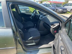 Peugeot 207, 1.4i-70kW 1.majitel NOVÉ V ČR - 16