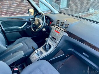 Ford Galaxy 2.0 tdci- 103 kw, nafta, 7 míst - 16