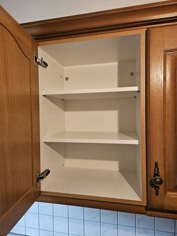 Masivní kuchyňská linka z Německa se spotřebiči - 16