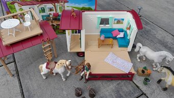 Schleich - 16