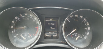 Škoda Superb 2.0TD 103kW 2009 - Nová spojka - 16