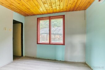Prodám dům 184m² v obci Ležky - Lubenec - 16