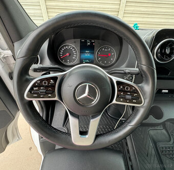 Mercedes-Benz Sprinter - odťahový špeciál so spaním a príves - 16