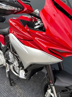 MV Agusta Turismo Veloce 800 - 16