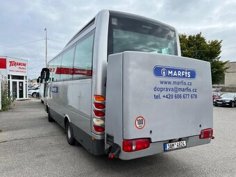 Autobus ISUZU Turquoise Euro 5 30míst - 16