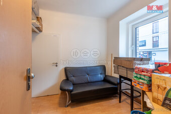 Pronájem restaurace 75 m², v Praze 8, ul. Trojská 46 - 16
