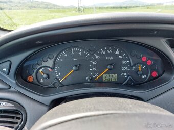 Ford Focus 1.6 74kW, 2001 - 16
