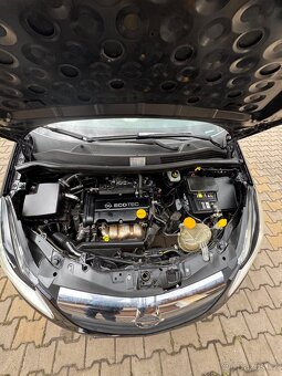 OPEL CORSA 1,4 i  16V - 16