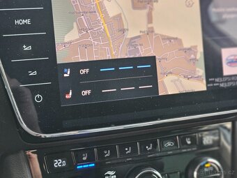 Škoda Superb III L&K 2.0 TDI 140kw DSG 4x4 KEYLESS PANO 2018 - 16