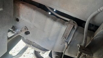 Suzuki Grand Vitara XL7 2.0 hdi 4x4+redukcia,bez korozie - 16