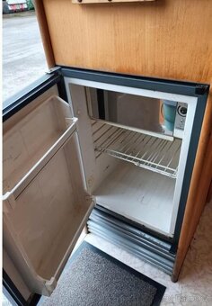 Peugeot boxer Adria,4 místa, otočné sedadla - 16