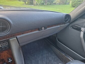 Mercedes SL 560 Bez koroze - 16