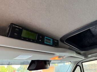 IVECO 3.0 HI-MATIC MRAZÁK -32 ZÁSUVKA LED ŠVĚTLA - 16