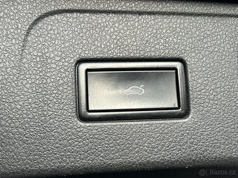 Volkswagen Passat 2.0BiTDI 176kW HIGHLINE 4x4 DSG - 16
