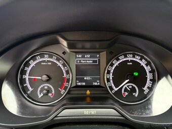 ŠKODA OCTAVIA KOMBI 2017 2.0TDI DSG AMBITION - 16