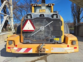 VOLVO L 120 H 4X4 - 16