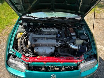 Mazda 323F BA 1.8 - 16