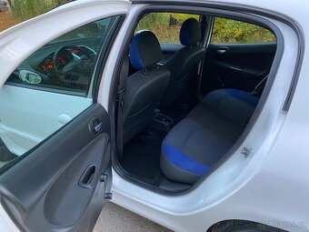 Peugeot 206 + 1.4 HDi 50kw GENERATION - 16